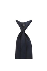 Black Pilot Tie back clip view